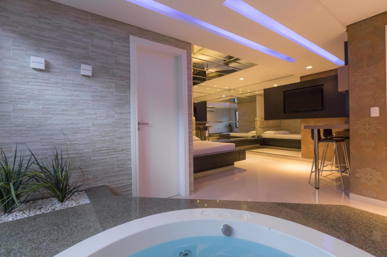 Poeme Motel By Drops São José dos Pinhais エクステリア 写真