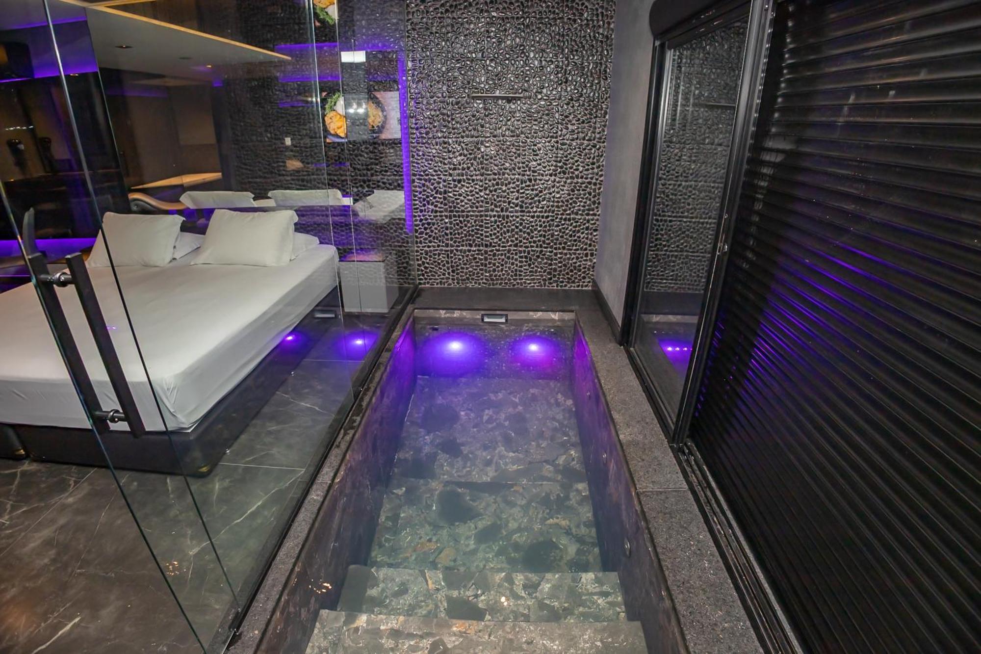 Poeme Motel By Drops São José dos Pinhais エクステリア 写真